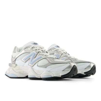 Tênis New Balance 9060
