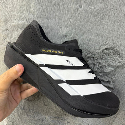 Adizero Adios Pro 5