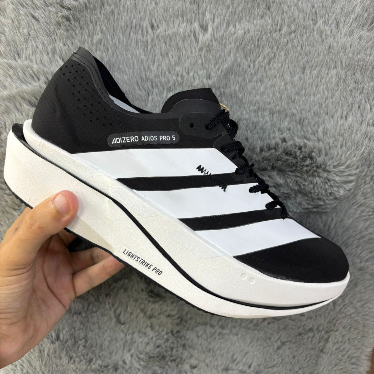 Adizero Adios Pro 5