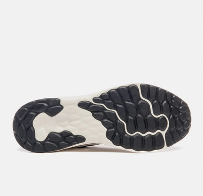 Tênis New Balance Fresh Foam Arishiv4 Masculino