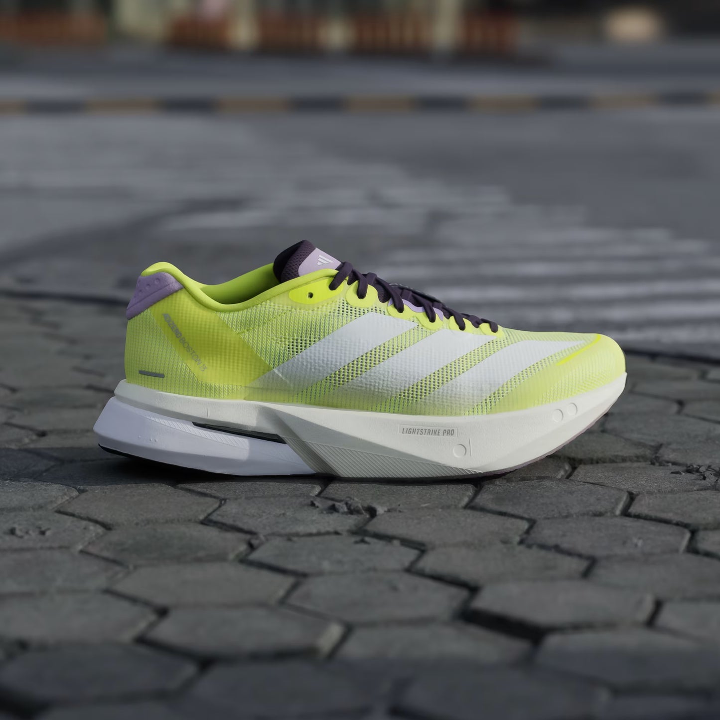 Tênis Adizero Boston 13