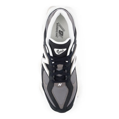 Tênis New Balance 9060