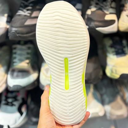Hyperboost