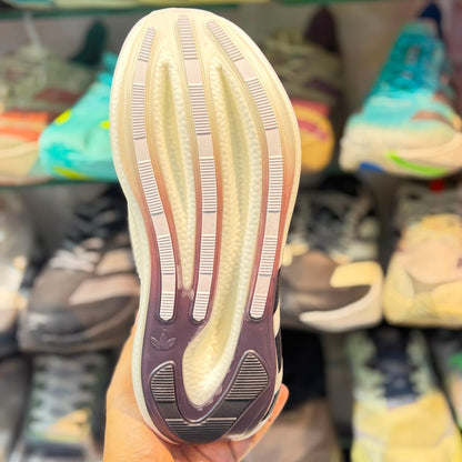 Hyperboost