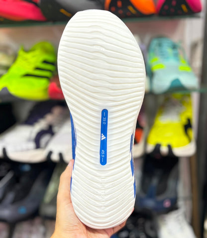 Hyperboost