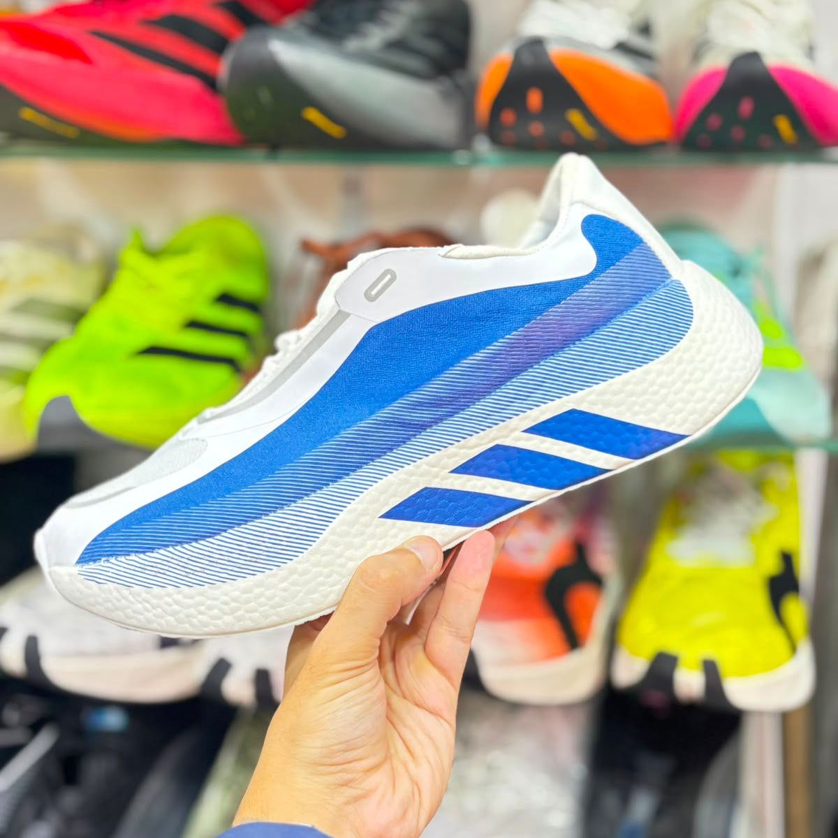 Hyperboost
