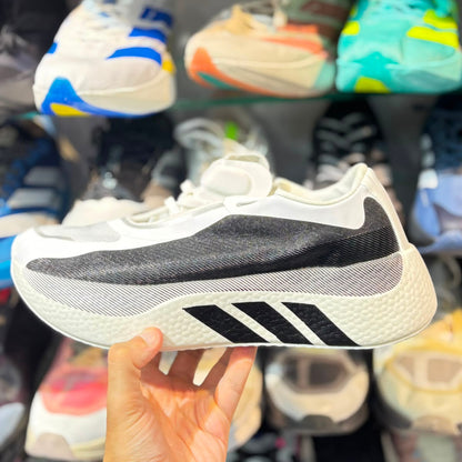 Hyperboost