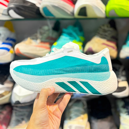 Hyperboost